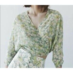 Zara Women's Daisy Meadow Green Floral Wrap Top 3/4 Sleeve V Neck